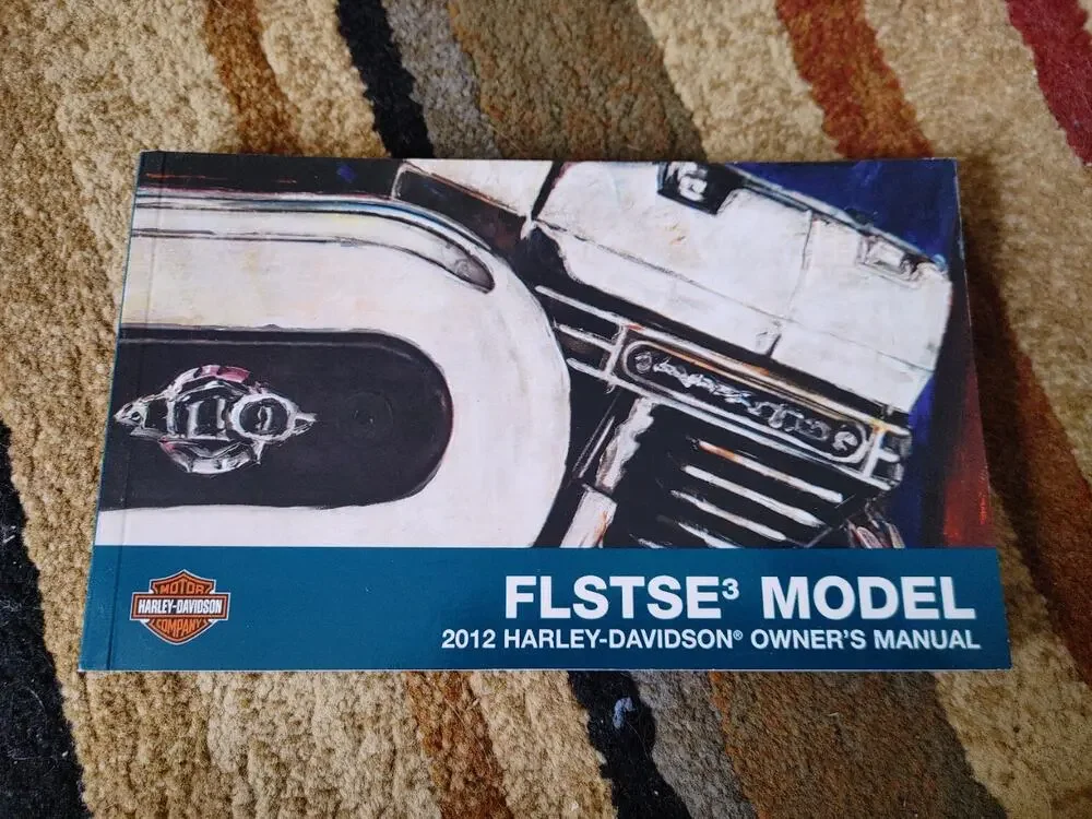 Harley-Davidson 2012 FLSTSE 3 Model Owner's Manual